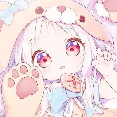女大学生用圆通快递档案袋被损毁